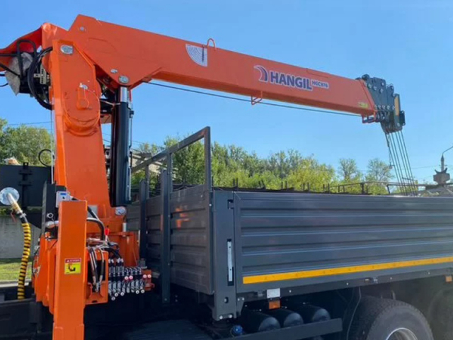 Фото №7: Бортовой МАЗ 631228 с КМУ HANGIL HGC976