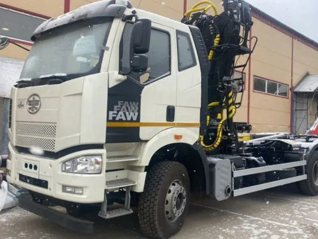 Фото №2: Крюковый погрузчик FAW CA 3250 с КМУ Palfinger PH T20 PI