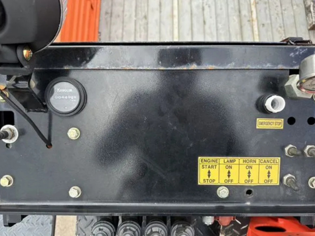 Фото №17: Бортовой КАМАЗ 43118-3027-48 с КМУ Kanglim KS 1256 G-II