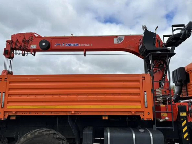 Фото №18: Бортовой КАМАЗ 43118-3027-48 с КМУ Kanglim KS 1256 G-II