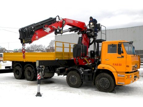 КМУ Fassi F700B.28