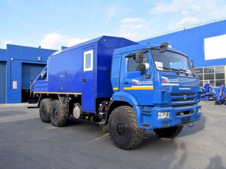 ПАРМ КАМАЗ 43118-3078-76(RR) с КМУ АНТ 8.5-2 (040, г-р EG-202)