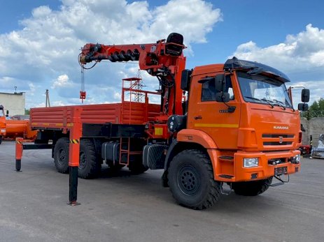 Бортовой КАМАЗ 43118 с КМУ Kanglim 2056 с буром