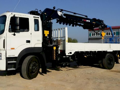 Бортовой Hyundai HD 170 с КМУ HIAB 190 с буром