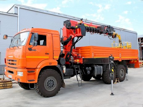 Бортовой КАМАЗ-43118 с КМУ Palfinger IT200 с буром