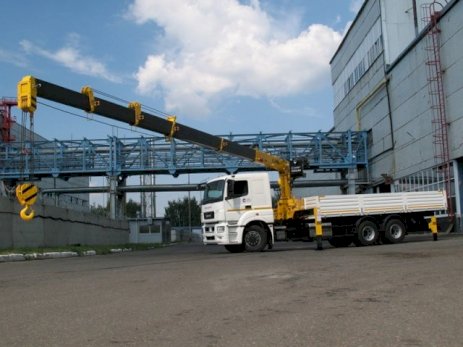 КАМАЗ 65207 с КМУ Soosan SCS 746