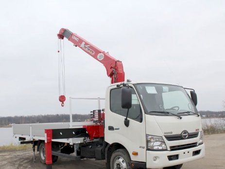 HINO 300 с КМУ UNIC 374