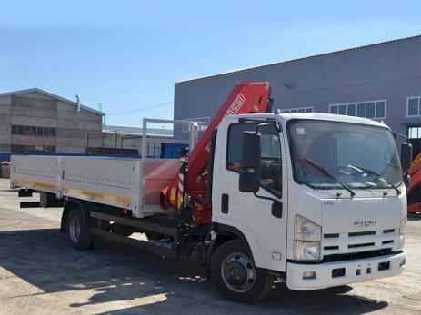 Isuzu NQR 90 c КМУ Fassi 85