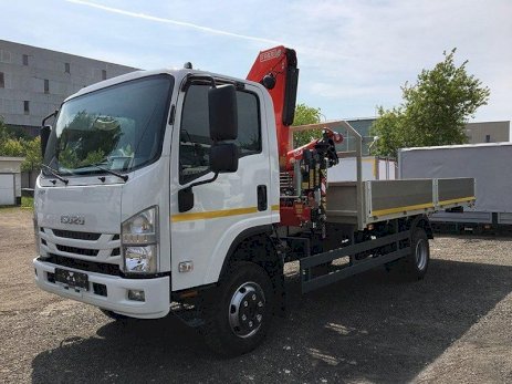 Isuzu NPR 75 c КМУ Fassi 65
