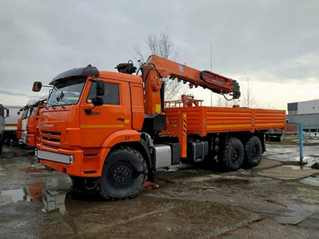 КАМАЗ-43118 с КМУ Hangil HGC 987